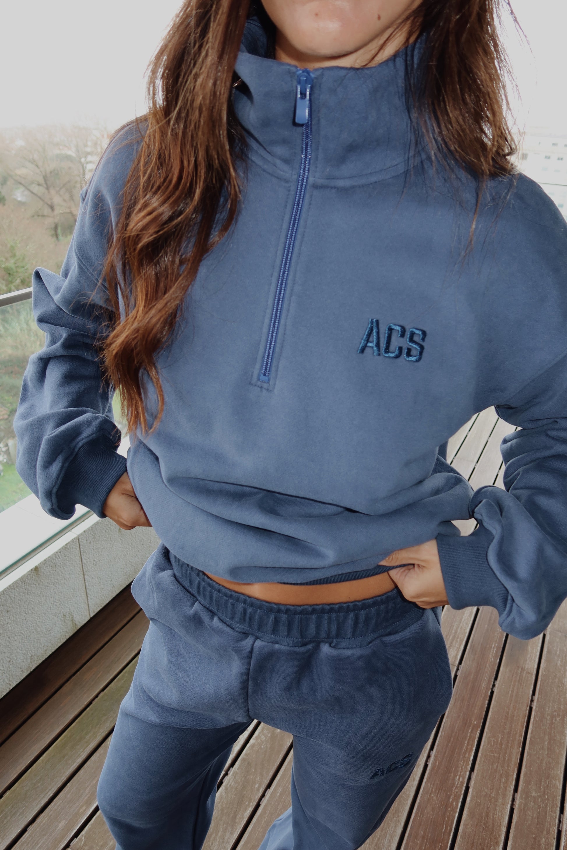 Essential Hoodie Zip