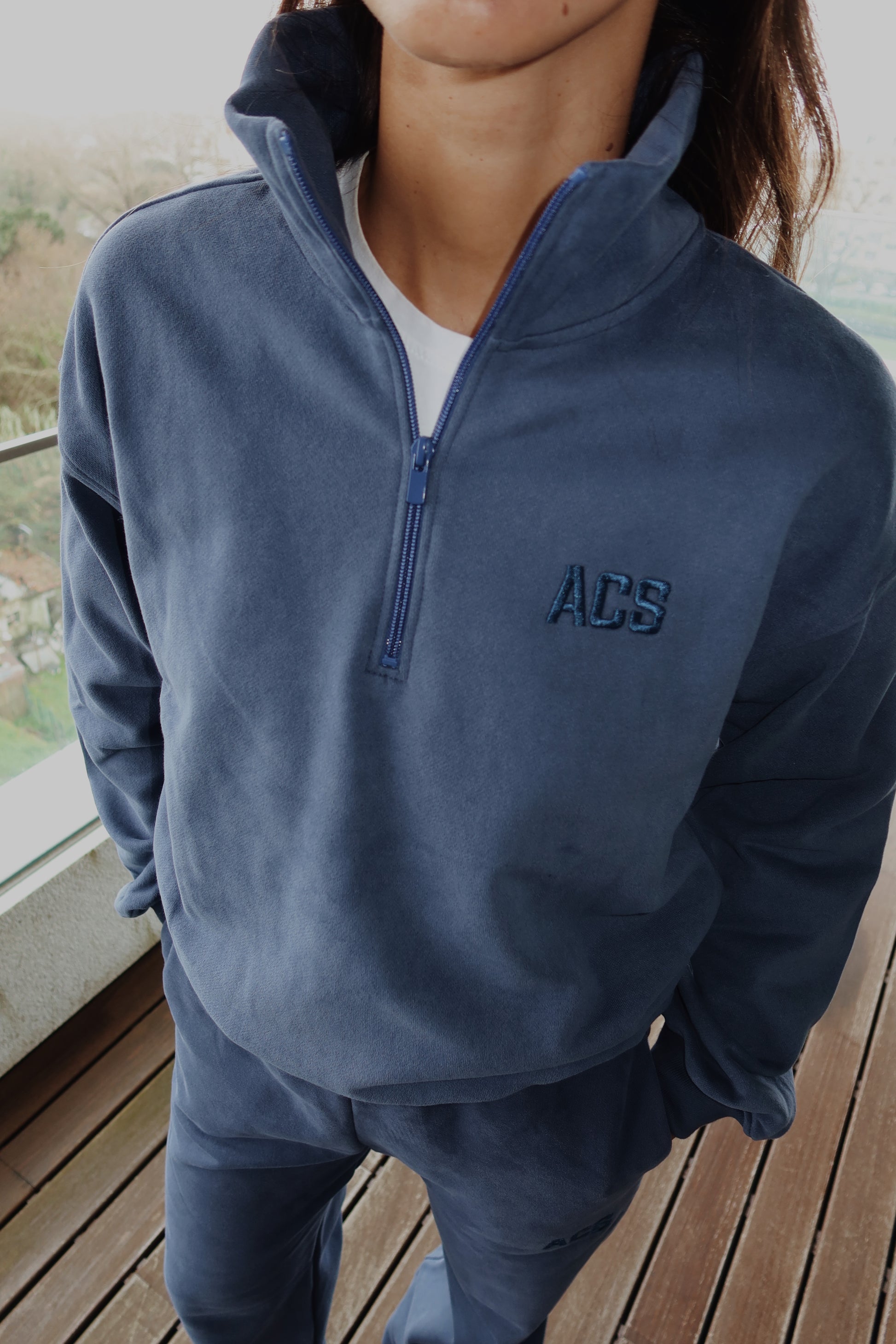 Essential Hoodie Zip
