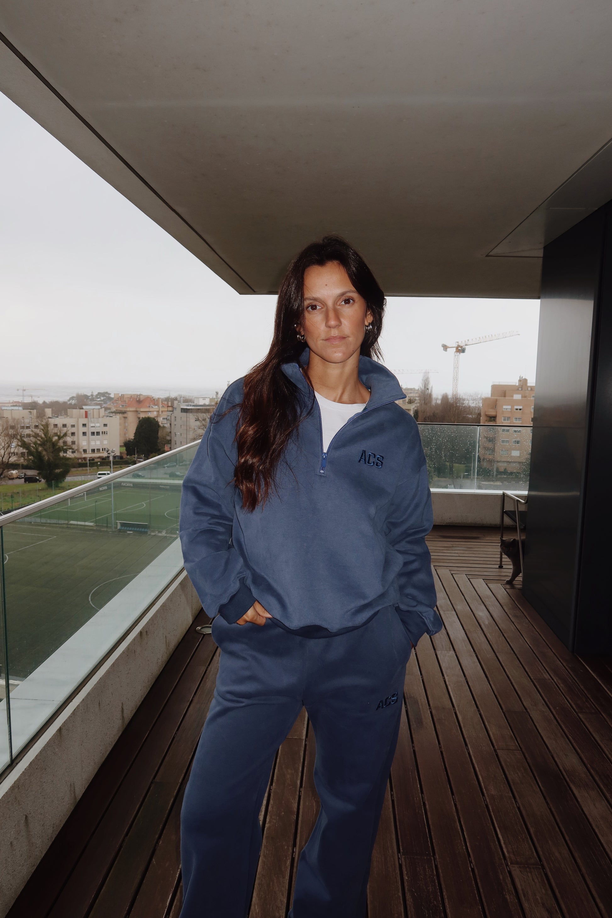 Essential Hoodie Zip